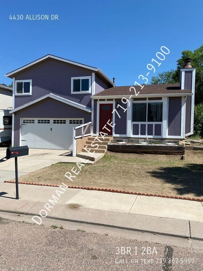 Building Photo - Recently Updated Single Family