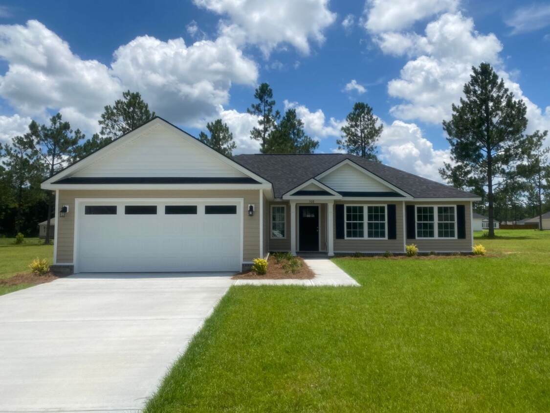 Primary Photo - Brand New Home!!