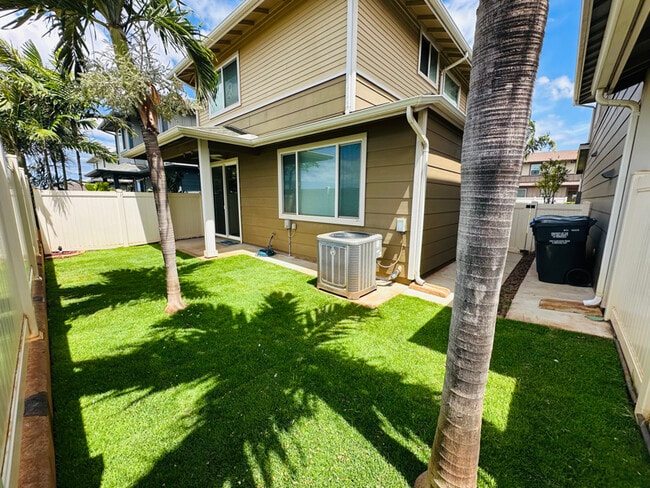 Building Photo - 91-6221-6221 Kapolei Pkwy