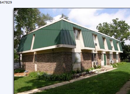 Primary Photo - 384 Pierson St