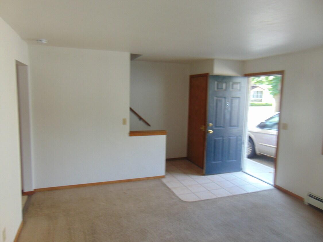 Foto del edificio - 1227 E Walnut St