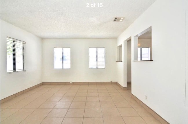 Building Photo - 1956 N Parish Pl