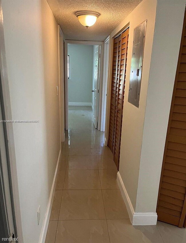 Foto del edificio - 28319 SW 141st Pl