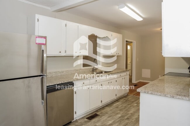 Foto del edificio - 2232 Harrison St SE