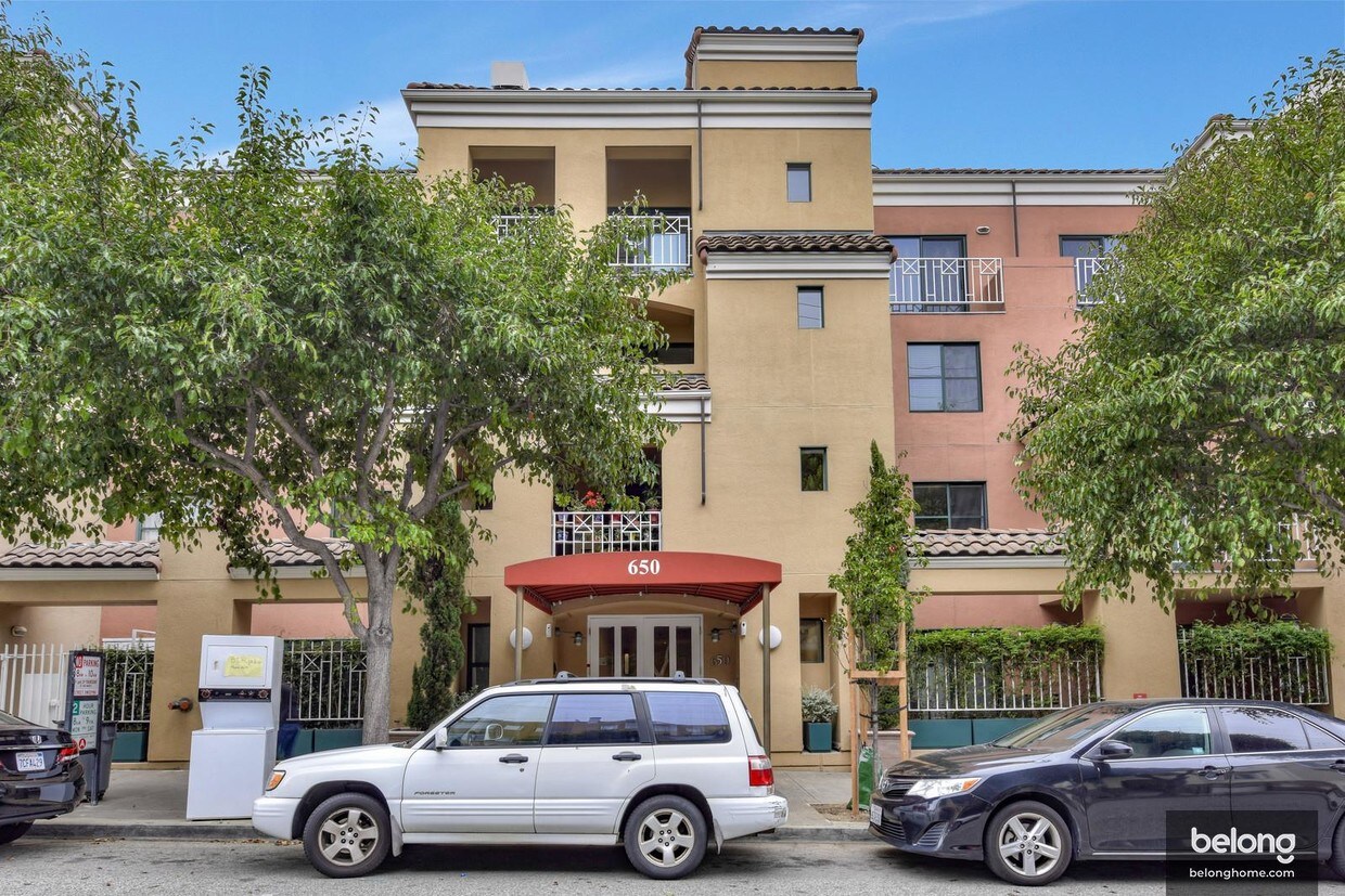 Foto principal - 650 Chestnut St
