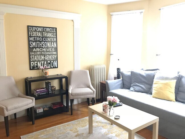 Photo - 9/1/26 - No Fee! Renovated Tufts-area 3BR! Apartment