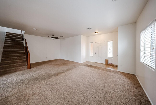Building Photo - 12039 W Leather Ln