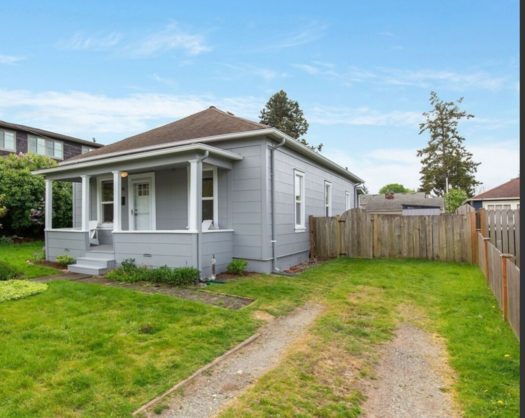 Foto principal - 620 Dayton St