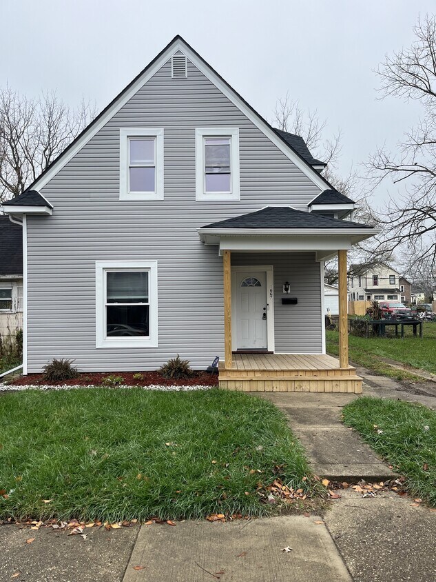 Foto principal - 1667 Warder St