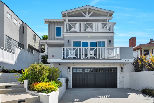 Building Photo - 508 S Juanita Ave