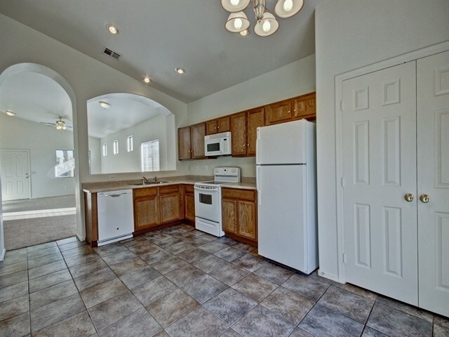 Foto del edificio - 2525 W Nancy Ln