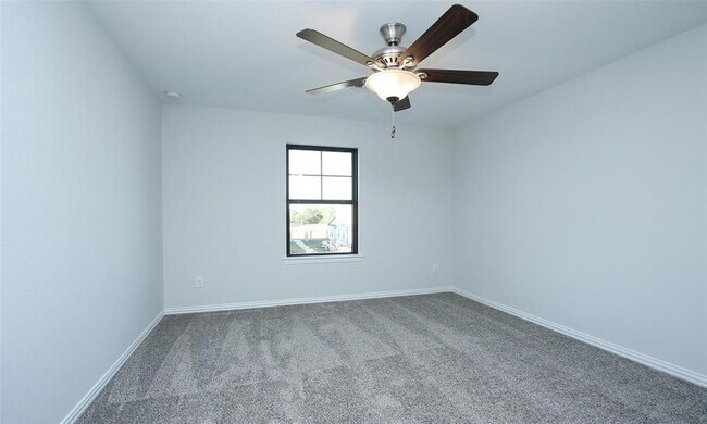 Foto del edificio - 7124 Elgin St