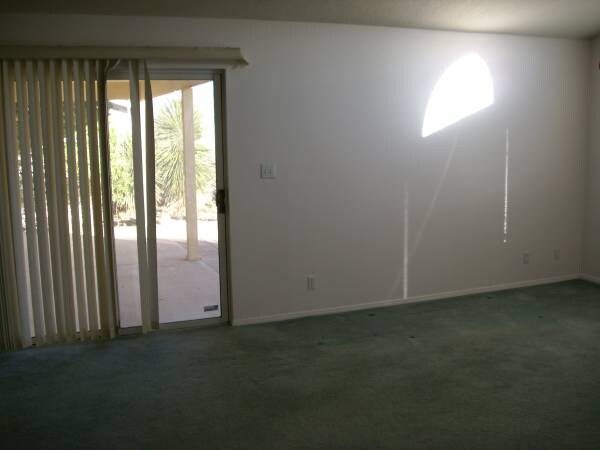 Building Photo - 4045 Montreal Loop NE