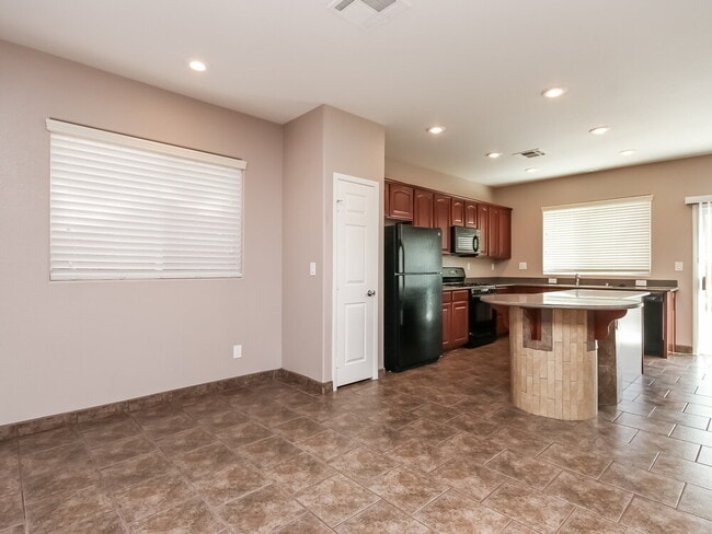 Building Photo - 9277 Lost Shanty Ct