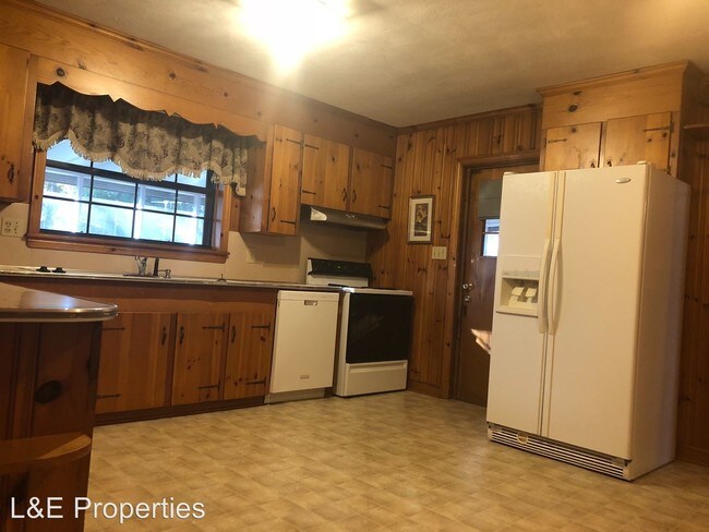 Building Photo - 2 br, 1 bath House - 515 Dutchman Avenue