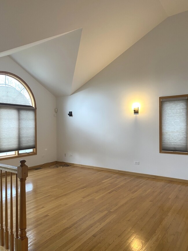 Building Photo - 14012 S Wayman Ln