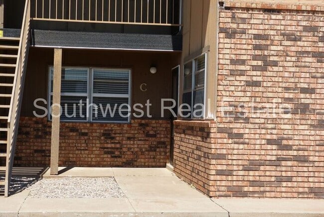 Foto del edificio - Super cute 2 bedroom 1 bath apartment.