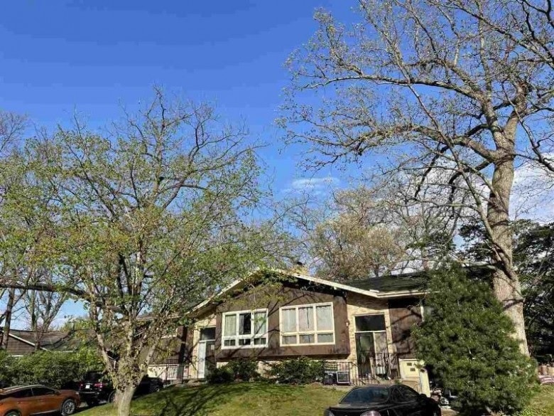 Exterior Front 2 - 3001 Ashford Ln