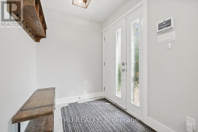 Building Photo - 2114 Balharrie Ave