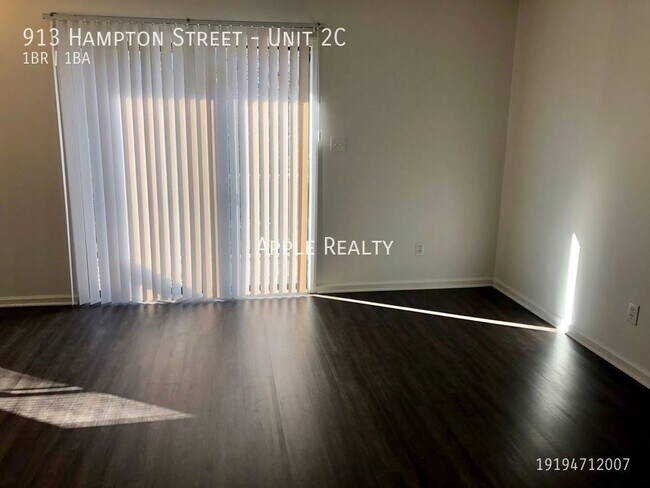 Foto del edificio - 913 Hampton St