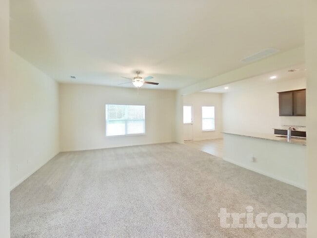 Foto del edificio - 230 Banjo Trl