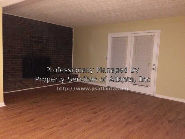Building Photo - 4510 Golf Vista Cir
