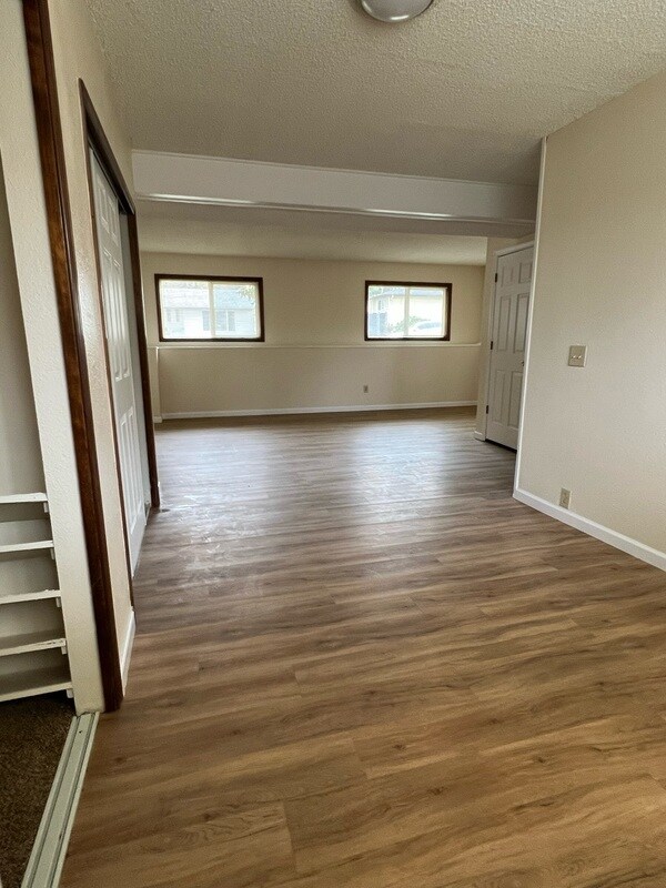 Foto del edificio - 1475 SW Orchard Ave