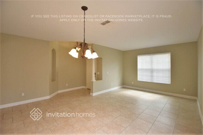 Foto del edificio - 12345 Ridgedale Dr
