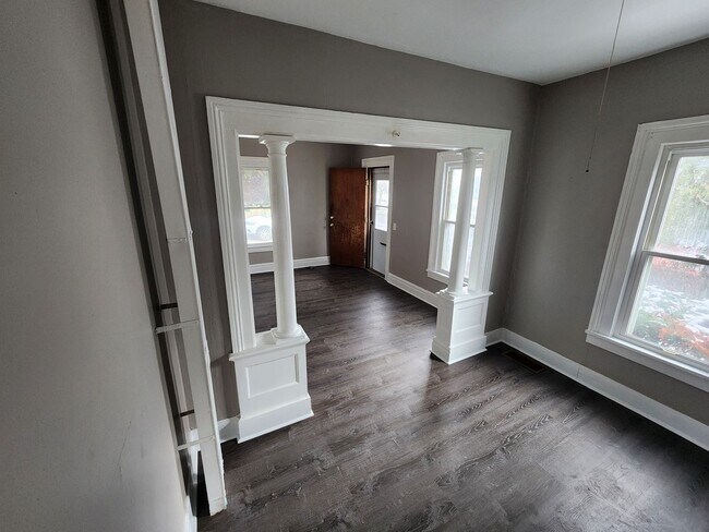 Foto del edificio - Three Bedroom Single Family Home!