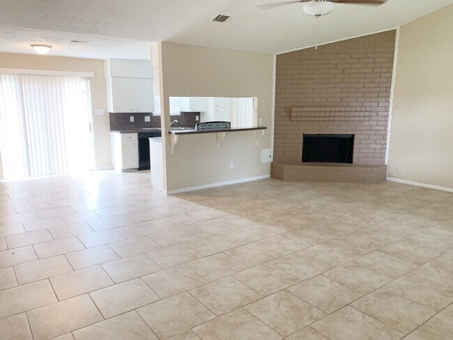 Building Photo - 2334 Marble Falls Dr
