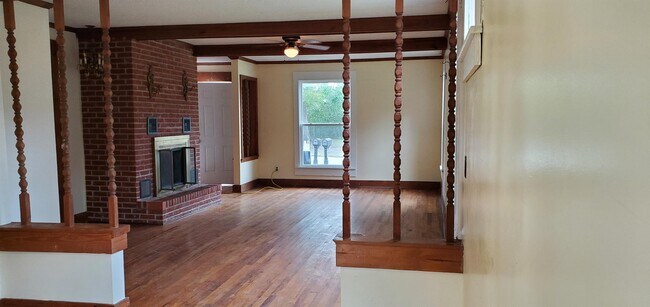 Foto del edificio - 612 Gladstone St