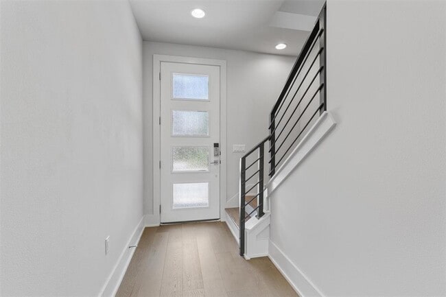 Building Photo - 7921 Yellow Thistle Trail
