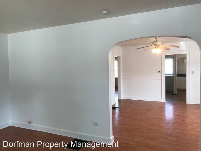 Building Photo - 2 br, 1 bath House - 507 S HOLT RD