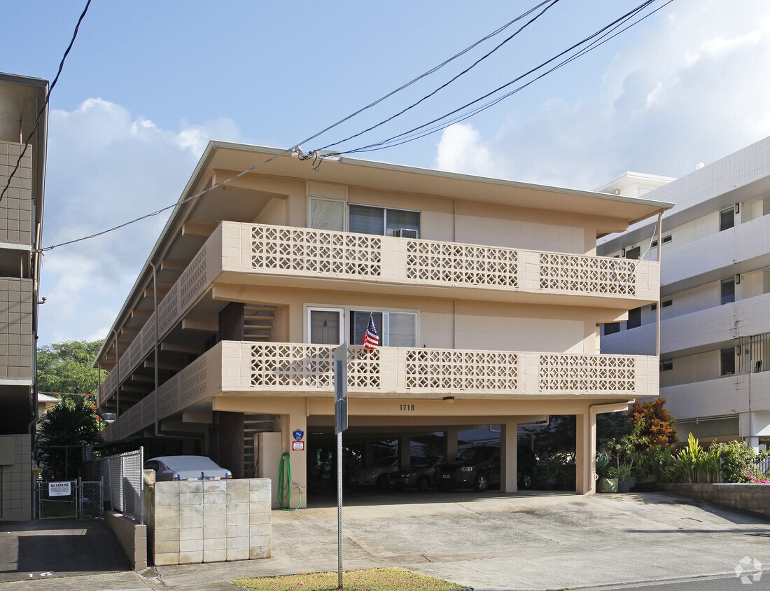 Foto principal - 1718 Young St