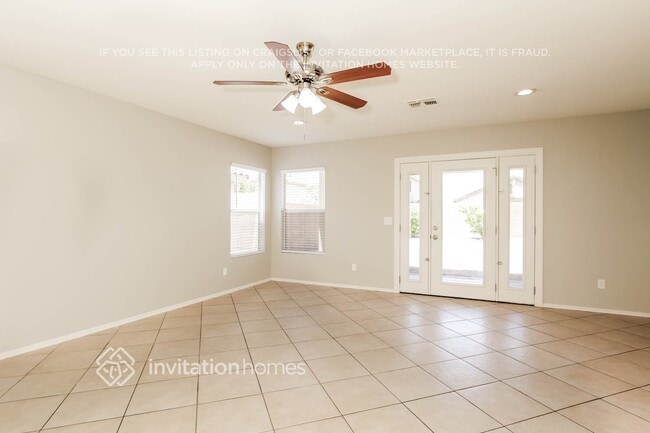 Foto del edificio - 12934 W Laurel Ln