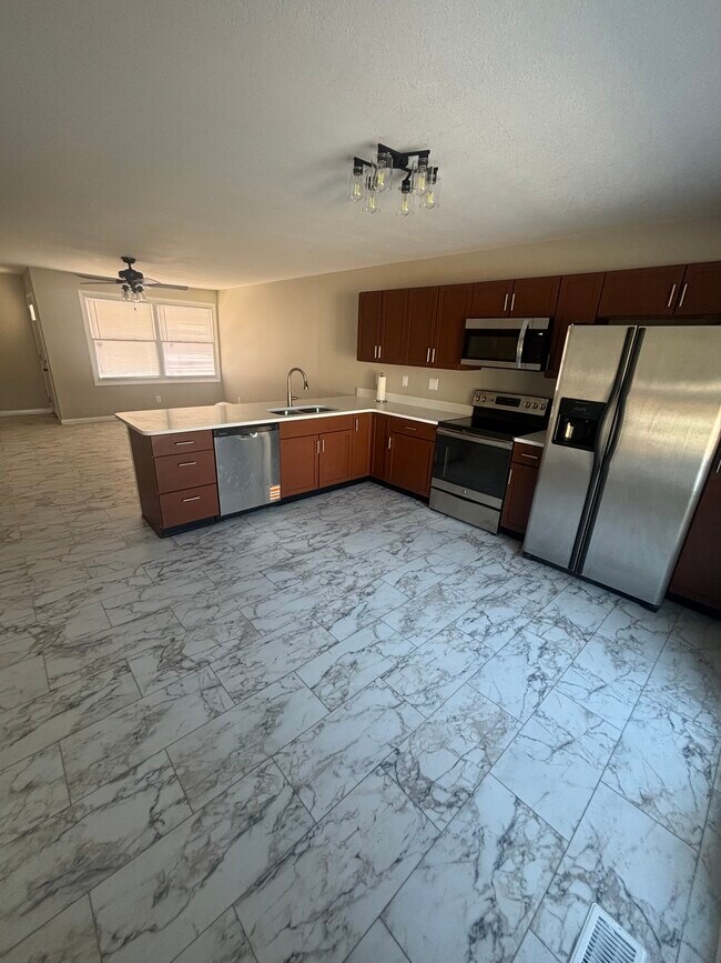 Foto del edificio - 5455 Old Jacksonville Rd