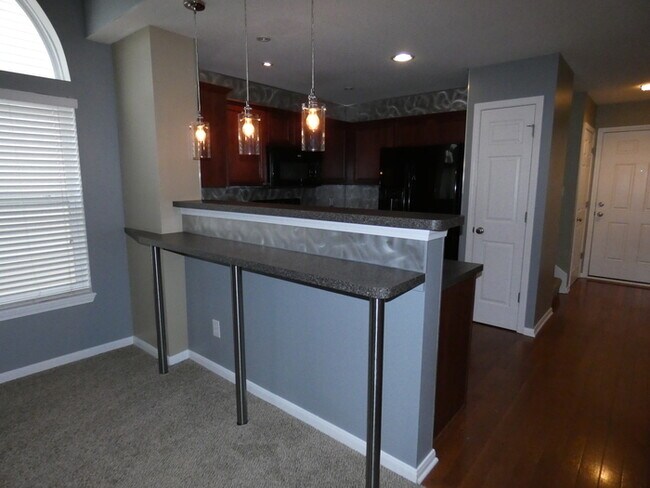 Building Photo - Great property in The Villages at Barringt...