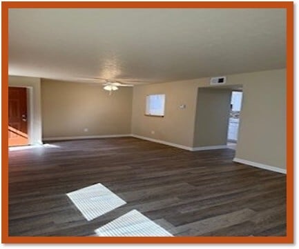 Foto del edificio - 1002 E Main St