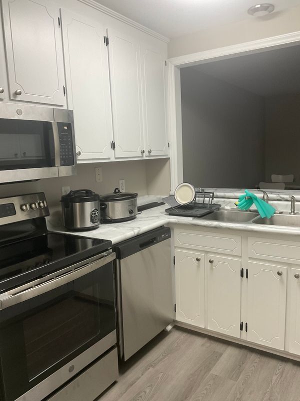 Foto del edificio - 6157 Loch Laural Ln