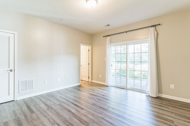 Building Photo - 43540 Wild Iris St