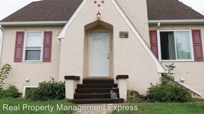 Building Photo - 408 S Western Ave