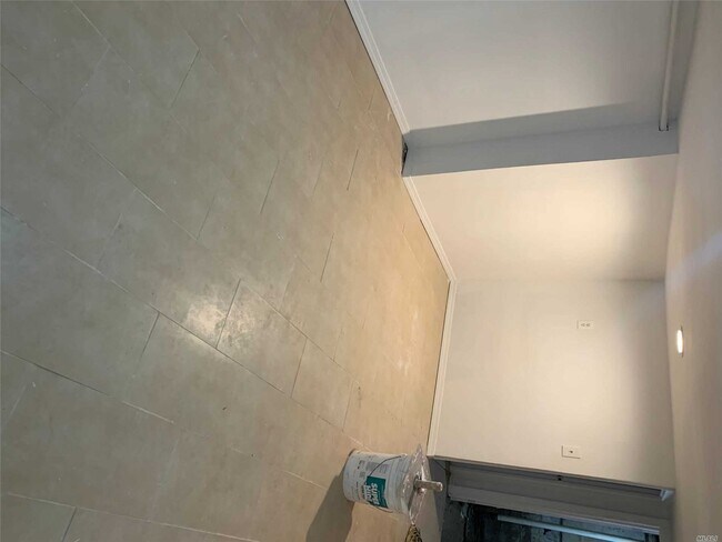 Foto del edificio - 123-42 Inwood St