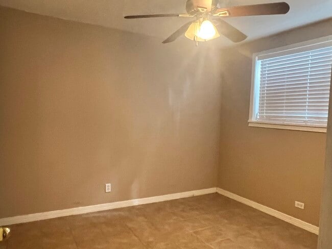 Foto del edificio - 2110 Willow St