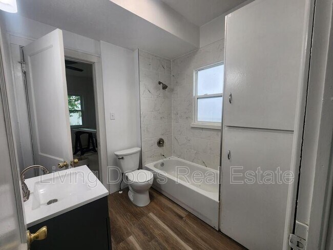 Foto del edificio - 711 N 30th St