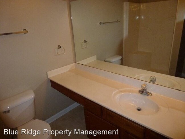 Building Photo - 2 br, 2 bath House - 101 Gables Place