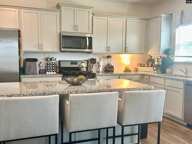 Foto del edificio - 212 Timber Wood Dr