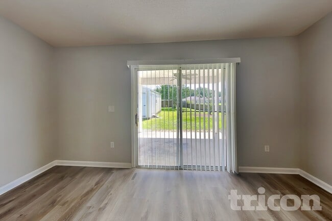 Building Photo - 45512 Ingleham Cir