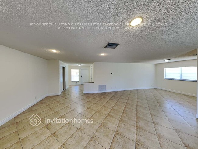 Building Photo - 9263 SW 16th St