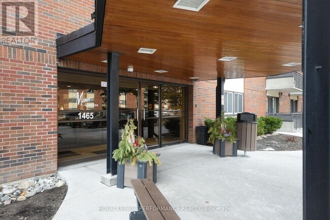 Building Photo - 1465 Baseline Rd