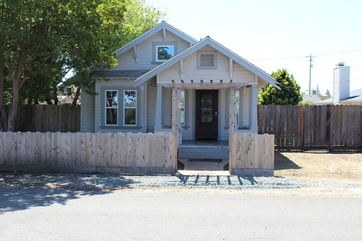 19712 Bush St, Lockeford, CA 95237 House Rental in Lockeford, CA